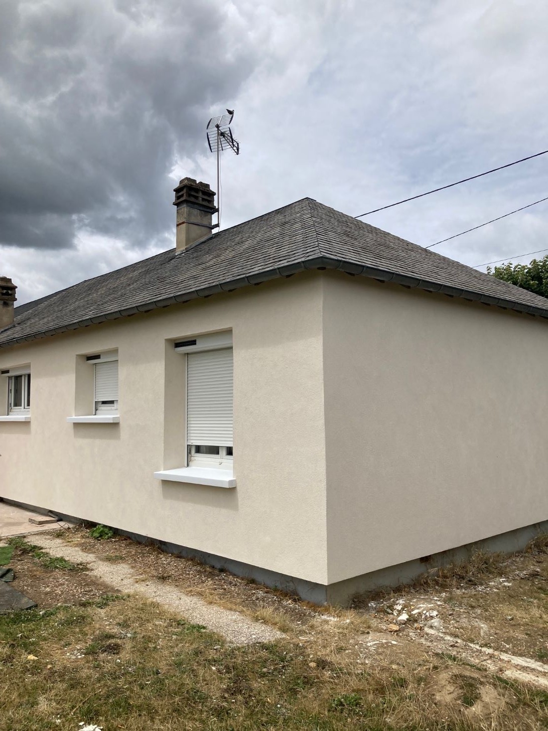 Maison après une isolation thermique extérieure
